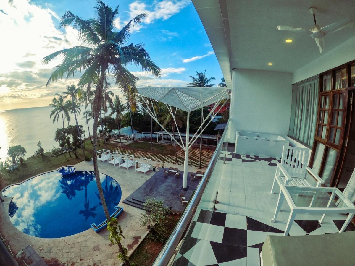 فاركَالا Elixir Cliff Beach Resort And Spa المظهر الخارجي الصورة