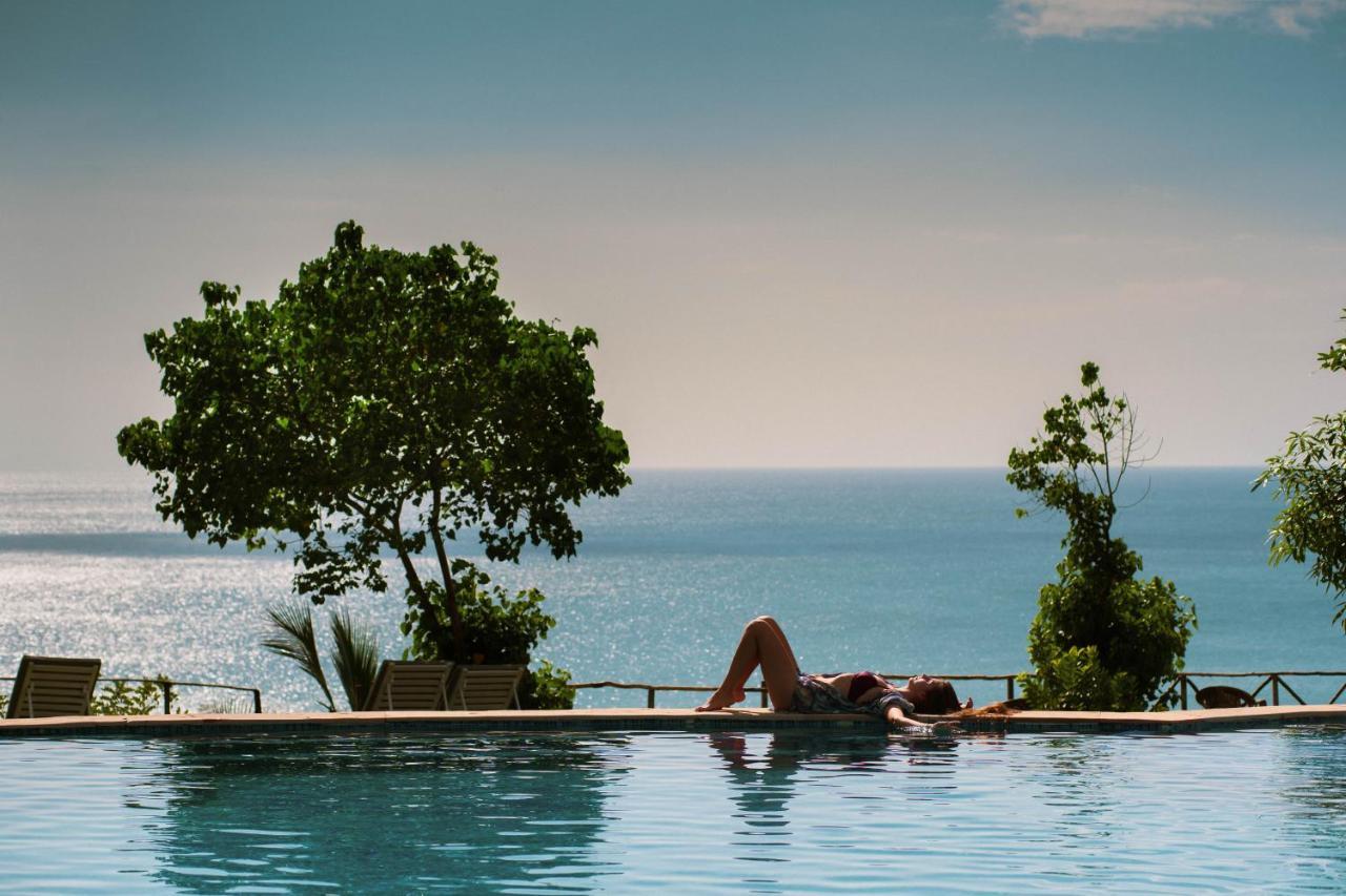 فاركَالا Elixir Cliff Beach Resort And Spa المظهر الخارجي الصورة